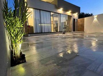 Casa de 3 quartos, Belo Horizonte · Casa de 140 m² com 3 quartos à venda em Paquetá
