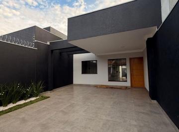 Casa de 3 quartos, Maringá · Casa no Jardim Champagnat com moveis planejados