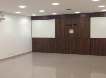 Foto 01 · Galpão comercial no Cambuci, Com 1000m² de terreno e 850m² de AC. Imóvel para investidor, no moment