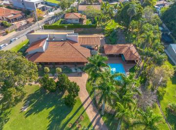 6576a833-1a0a-48a7-a0f1-80f63abc8fae · Casa no condomínio Residencial Shangrilá para venda com 4 quartos, sendo 4 suítes, 710m²