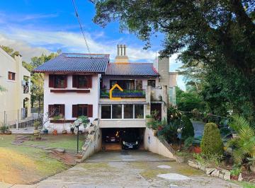 Casa · 800m² · 6 Quartos · 6 Vagas · Casa à venda - em Cavalhada
