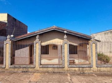 Casa · 260m² · 4 Quartos · 4 Vagas · Casa com 4 quartos à venda no Jardim Califórnia em Londrina.