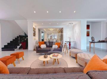 7248181158fdb69b58d0ffa1c7766f7b1962aef0 · Casa á venda em Alphaville no Residencial Alphaville 01