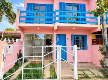 Casa · 100m² · 2 Quartos · 1 Vaga · Casa para alugar no bairro Igra Norte - Torres/RS