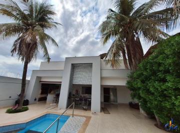 Casa · 350m² · 4 Quartos · 2 Vagas · Casa à venda no bairro Boa Esperança - Cuiabá/MT