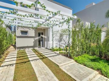 Casa · 126m² · 2 Quartos · 2 Vagas · Sobrado à venda no Jardim Cannes – 2 suítes – 2 vagas – lazer completo.