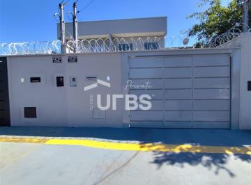 Casa · 105m² · 3 Quartos · 2 Vagas · Sobrado Novo 197m² | 3 Quartos | Suíte | 2 Vagas | Res. Aquários