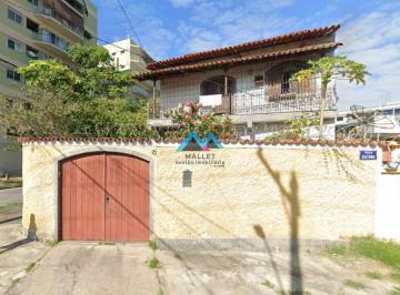 Foto 16 · Excelente casa duplex, com 4 quartos, sendo 1 suíte, 245 m², com piscina, churrasqueira e vaga de ga