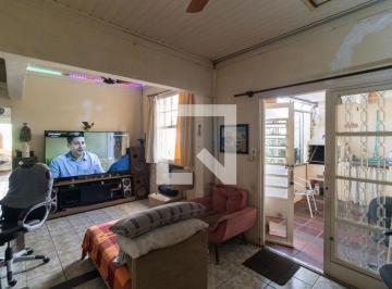 Casa · 250m² · 2 Quartos · 3 Vagas · Casa à Venda - Cambuí, 2 Quartos, 250 m2