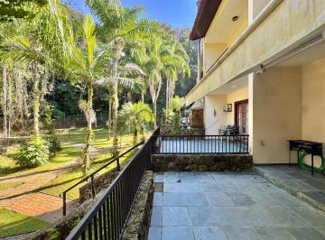 Casa · 2 Quartos · 2 Vagas · Condomínio fechado em Enseada - Guarujá, SP