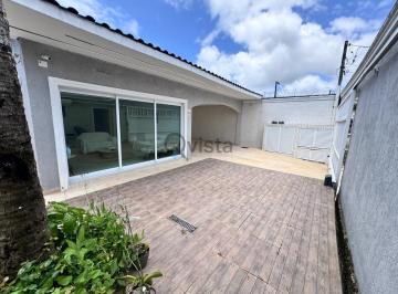 Casa · 200m² · 3 Quartos · 3 Vagas · Casa em Enseada - Guarujá