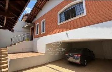 Casa · 200m² · 3 Quartos · 2 Vagas · Casa para venda em Castelinho de 200.00m² com 3 Quartos, 1 Suite e 2 Garagens