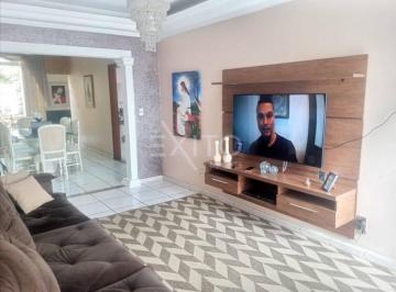 Casa · 180m² · 3 Quartos · 2 Vagas · Casa para venda em Vila Comercial de 180.00m² com 3 Quartos, 2 Suites e 2 Garagens