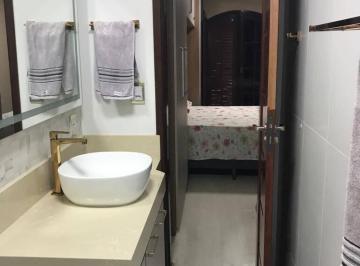 Imagem 3 · Casa de Condomínio para venda em Jardim Flamboyant, Cabo Fri