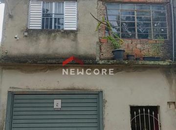 Casa · 194m² · 2 Quartos · 1 Vaga · Sobrado em Rua Piranguinho - Vila Iracema - São José dos Campos/SP