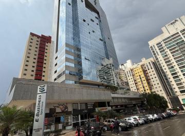 Comercial , Águas Claras · AVENIDA PAU BRASIL - E BUSINESS