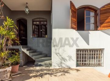 Casa · 200m² · 3 Quartos · 2 Vagas · Casa Tradicional na Freguesia do Ó com Grande Potencial e Espaço Versátil no Piso Superior Descriçã