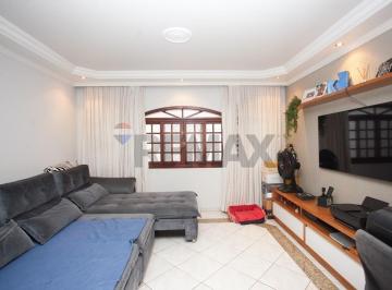 Casa · 200m² · 3 Quartos · 2 Vagas · Sobrado Impecável com 2 Suítes e Área Gourmet na Vila Pereira Barreto