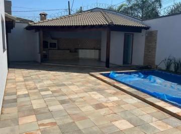 Casa de 3 quartos, Jandira · Casa à Venda na região – Centro, Jandira