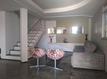Casa de 3 quartos, São Paulo · Sobrado à venda na Vila Indiana no Butantã bem localizado