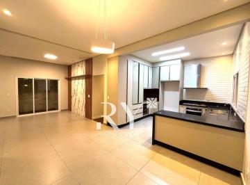 Casa de 5 quartos, São José dos Campos · Casa Térrea Reformada - Condomínio Portal da Serra - Urbanova - 5 dormitórios - 220m²