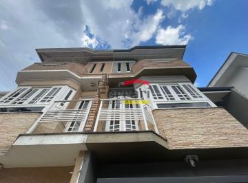 Casa de 3 quartos, São Paulo · SOBRADO SANTA TERESINHA , 3 SUITES ,6 VAGAS ,CLOSED ,SEMI MOBILIADO