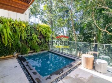 Casa de 4 quartos, São Paulo · Casa em condominio Fechado, com 4 espaçosas Suítes à venda em Tremembé!!!