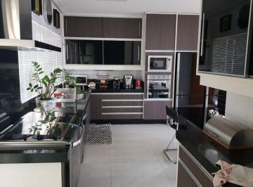 Casa de 3 quartos, São Paulo · Sobrado à venda no Jardim São Paulo bem localizado