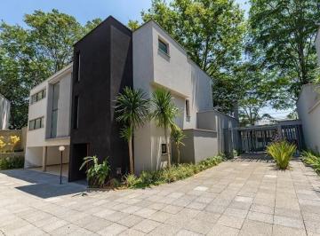 img_20240429_wa0170.jpeg · Aconchegante casa em condomínio para venda em Jardim Cordeiro com 4 quartos, sendo 4 suítes, 719m²