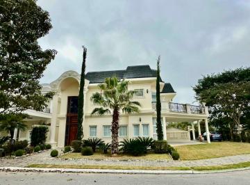 Casa · 400m² · 4 Quartos · Sobrado, 4 Suítes, Condomínio Jardim do Golfe 3, Urbanova.