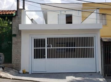 Casa de 3 quartos, São Paulo · Sobrado totalmente reformado com 3 quartos e vista privilegiada para o Pico do Jaraguá