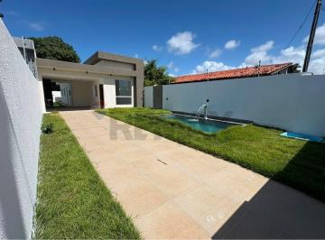 Casa · 106m² · 2 Quartos · 3 Vagas · Sua casa a menos de 250 metros da Praia do Amor