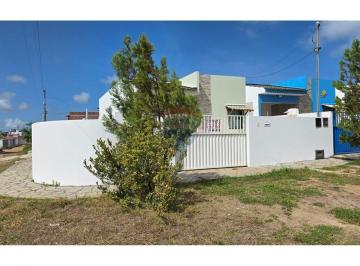 Casa · 57m² · 2 Quartos · 2 Vagas · Oportunidade de adquirir sua casa própria na Praia do Amor, em Conde/PB