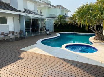 Casa de 4 quartos, Santana de Parnaíba · Casa de 250 m² com 4 quartos à venda em Tamboré