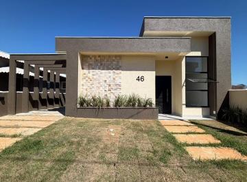 Casa · 100m² · 3 Quartos · 2 Vagas · Casa Contemporânea no Condomínio Vitória dos Anjos