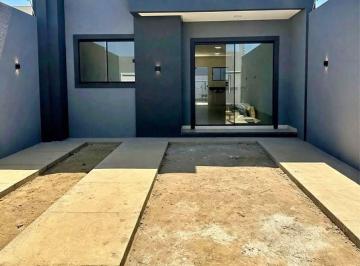 Casa de 2 quartos, Arujá · Casa com vaga de garagem em Arujá