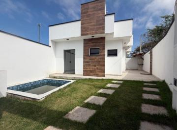 Casa de 2 quartos, Peruíbe · Casa com piscina e 2 quartos em Peruíbe.