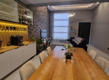 Casa · 155m² · 3 Quartos · 3 Vagas · Linda casa térrea de 3 quartos em condomínio