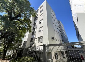 Apartamento · 69m² · 2 Quartos · 1 Vaga · Apartamento de dois quartos, suíte e uma vaga de garagem no bairro Petrópolis