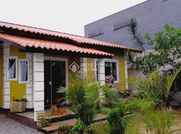 Casa · 130m² · 2 Quartos · 1 Vaga · Casa Charmosa em São João do Rio Vermelho