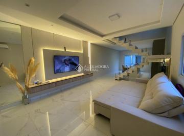 Casa · 170m² · 3 Quartos · 2 Vagas · FINANCIÁVEL - Sobrado Alto Padrão mobiliado na Praia dos Ingleses em Florianópolis!