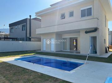 Casa · 200m² · 3 Quartos · 2 Vagas · Sobrado 3 quartos (3 suítes) com piscina Privativa em Ingleses - Florianópolis