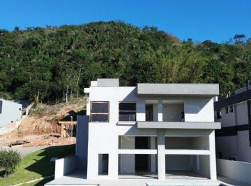 Casa · 551m² · 4 Quartos · 4 Vagas · Luxuosa Residência no Condomínio Jardim Ingleses - Florianópolis