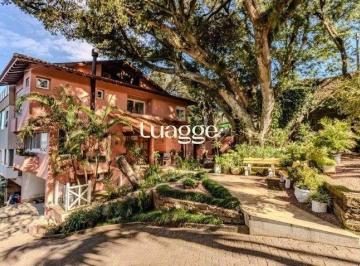 Casa · 271m² · 3 Quartos · 3 Vagas · Residência mobiliada de 3 dormitórios com vista espetacular para o Guaíba – Vila