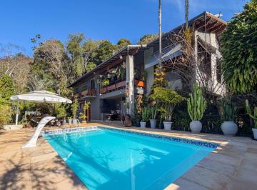 Casa · 184m² · 3 Quartos · 2 Vagas · Casa com 3 quartos em Quebra Frascos, Teresópolis