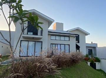 Casa · 333m² · 3 Quartos · 4 Vagas · Sobrado para venda em Jardim Mantova de 333.00m² com 3 Quartos, 3 Suites e 4 Garagens