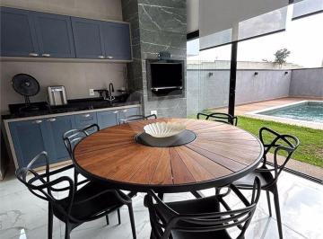 Casa · 153m² · 3 Quartos · 4 Vagas · Casa para venda em Bairro Inválido de 153.00m² com 3 Quartos, 1 Suite e 4 Garagens