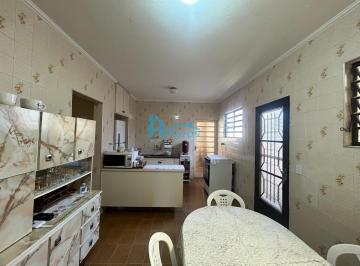 Casa · 175m² · 3 Quartos · 4 Vagas · Casa para venda em Parque Tropical de 175.00m² com 3 Quartos e 4 Garagens