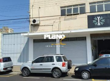Comercial · 265m² · 3 Vagas · Loja para alugar em Estação de 265.00m² com 3 Garagens