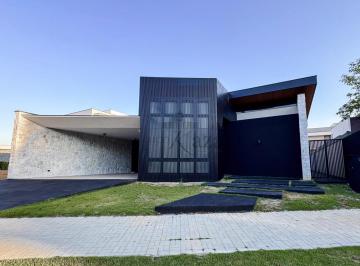 Casa · 620m² · 4 Quartos · 4 Vagas · Casa em Condomínio - Condomínio Jardim do Golfe 1 - Urbanova - 4 Dormitórios - 387m².